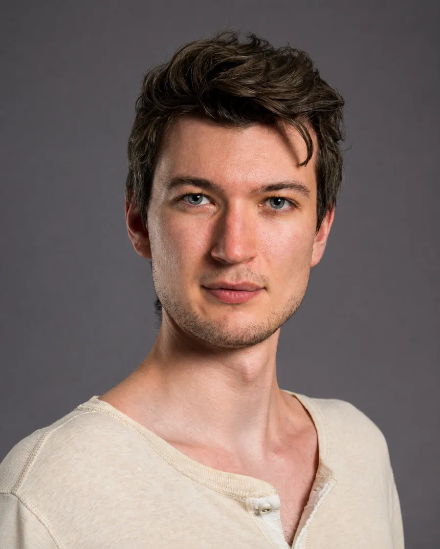 Daniel, founder of FORM / SEVEN